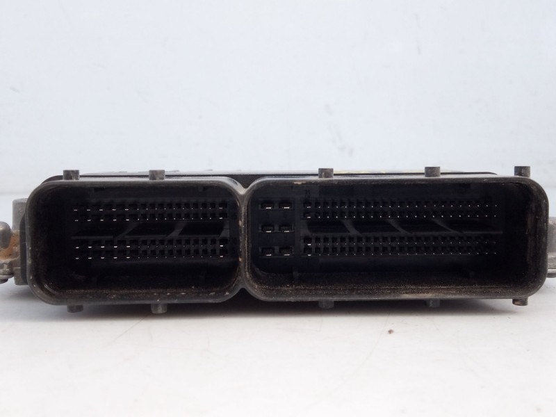 Recambio de centralita motor uce para volkswagen golf vii (5g1, bq1, be1, be2) 1.6 tdi referencia OEM IAM 04L907445B  