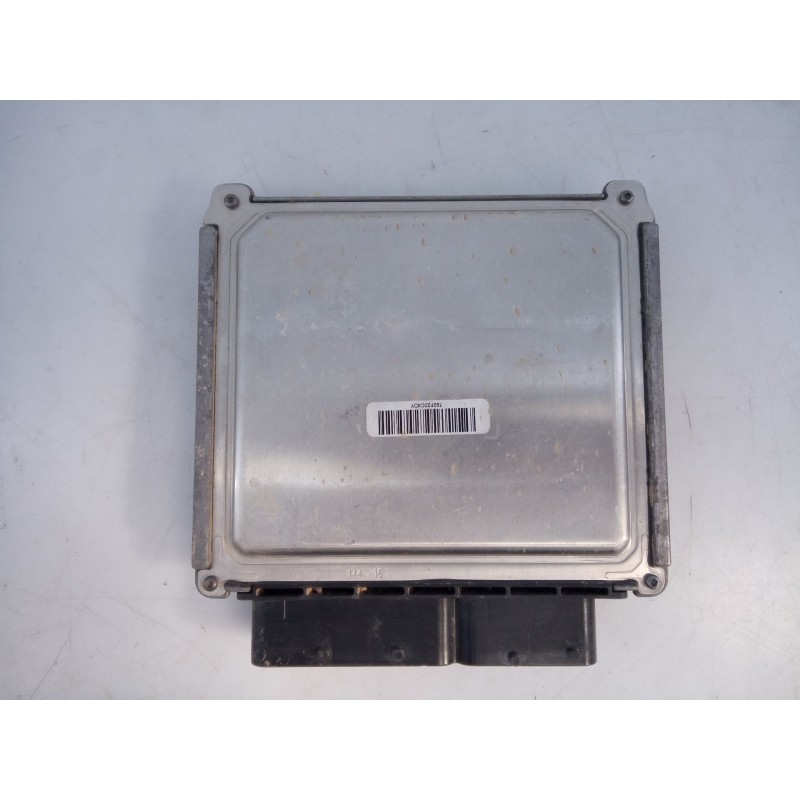 Recambio de centralita motor uce para volkswagen golf vii (5g1, bq1, be1, be2) 1.6 tdi referencia OEM IAM 04L907445B  