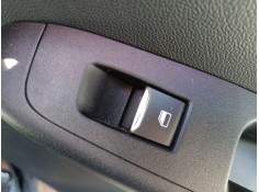 MANDO ELEVALUNAS TRASERO DERECHO 