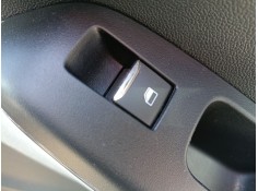 MANDO ELEVALUNAS DELANTERO DERECHO 