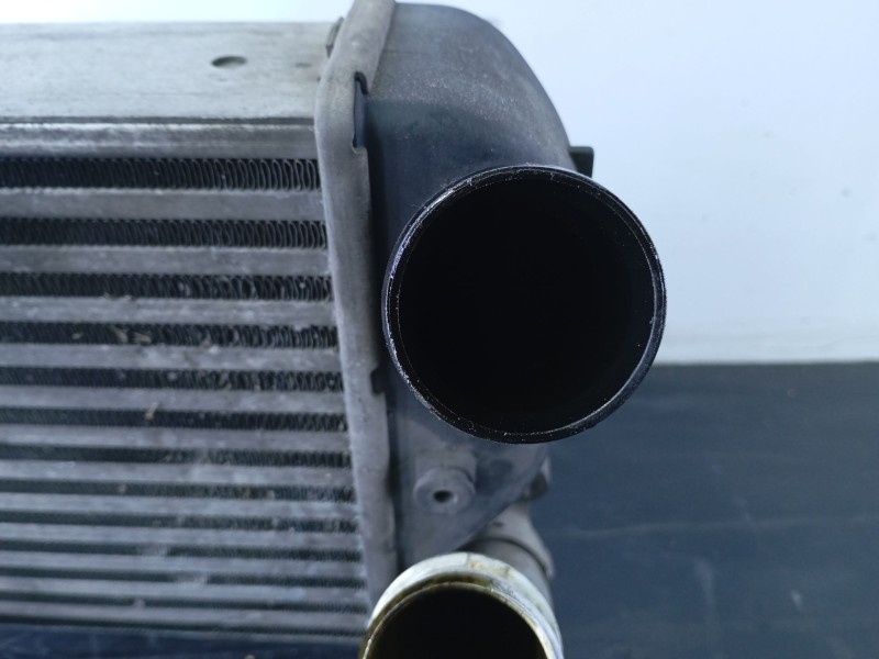 Recambio de intercooler para audi a6 avant (4f5) a6 4f5 quattro tdi referencia OEM IAM 4F0145980  