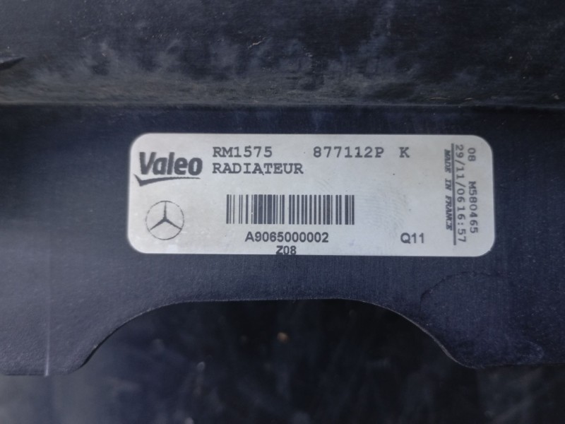 Recambio de radiador agua para mercedes-benz sprinter 02.00  caja cerrada referencia OEM IAM A9065000002  