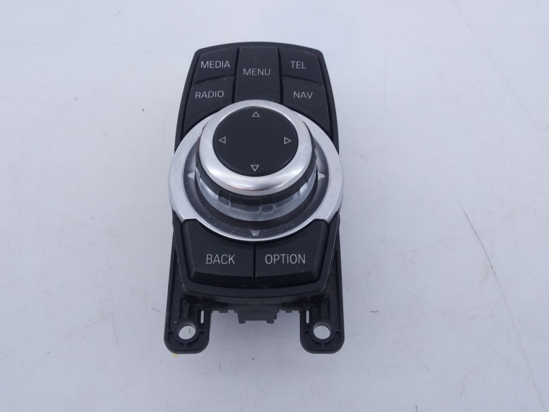 Recambio de sistema navegacion gps para bmw 1 (f20) 116 d referencia OEM IAM   