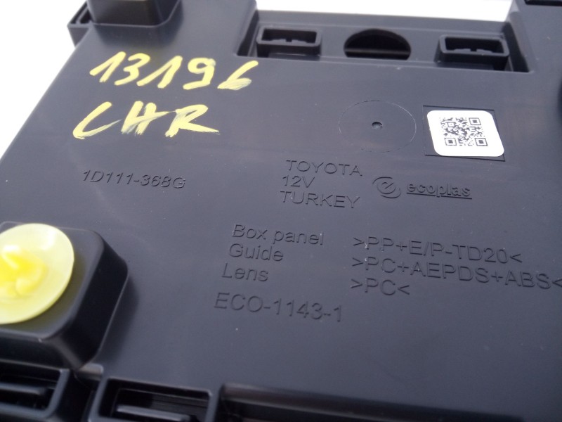 Recambio de luz interior para toyota c-hr (x2, h2) phev hybrid awd gr sport referencia OEM IAM 1D111368G  