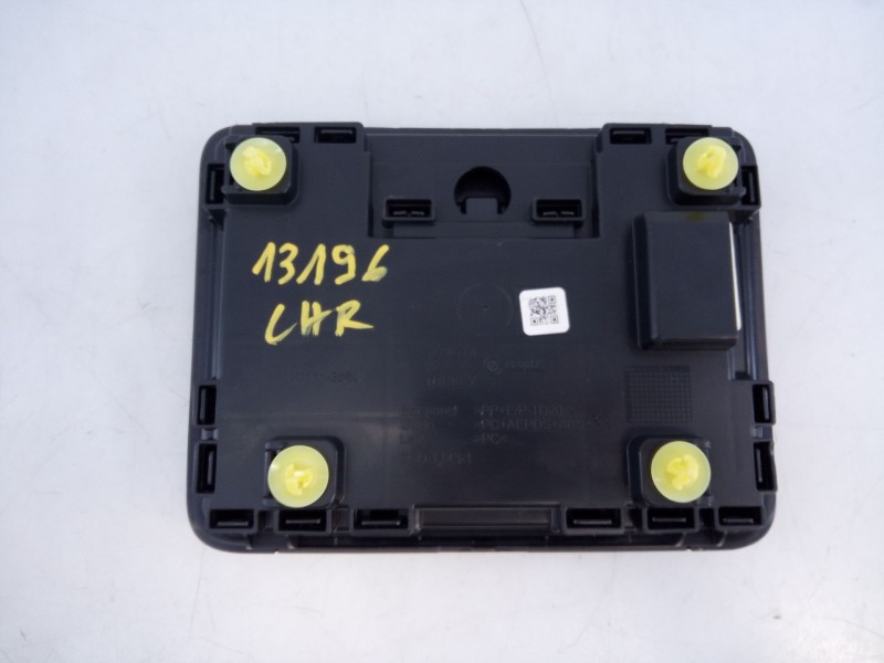 Recambio de luz interior para toyota c-hr (x2, h2) phev hybrid awd gr sport referencia OEM IAM 1D111368G  