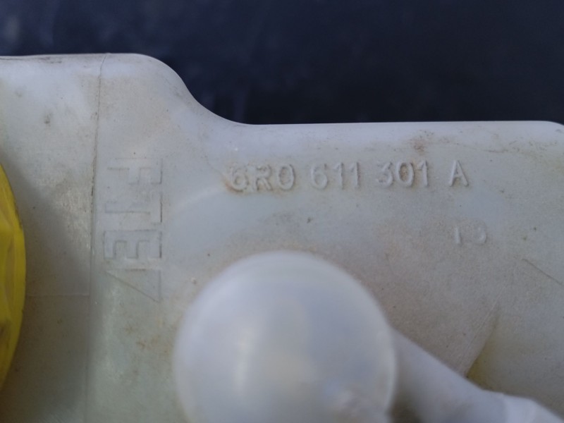 Recambio de bomba freno para volkswagen polo (6c1) highline bluemotion referencia OEM IAM 6R0611301A  