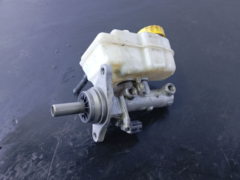 Recambio de bomba freno para volkswagen polo (6c1) highline bluemotion referencia OEM IAM 6R0611301A  