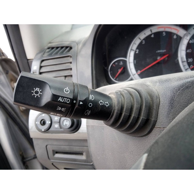 Recambio de mando intermitentes para chevrolet captiva 2.0 vcdi lt referencia OEM IAM   