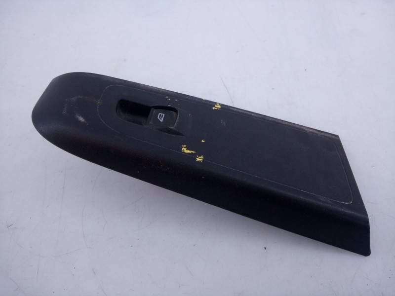 Recambio de mando elevalunas delantero derecho para ford transit courier trend referencia OEM IAM   