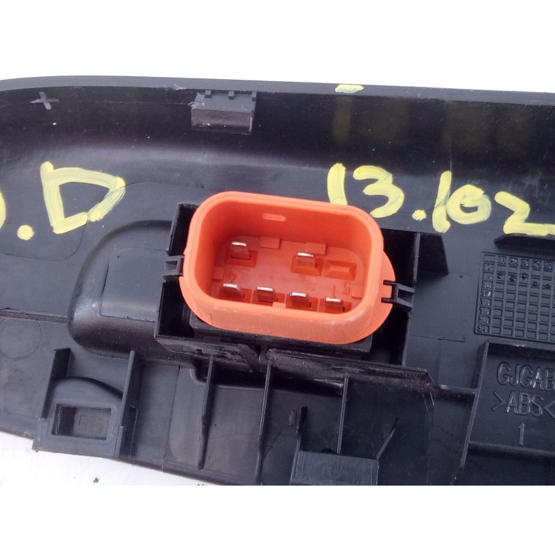 Recambio de mando elevalunas delantero derecho para ford transit courier trend referencia OEM IAM   