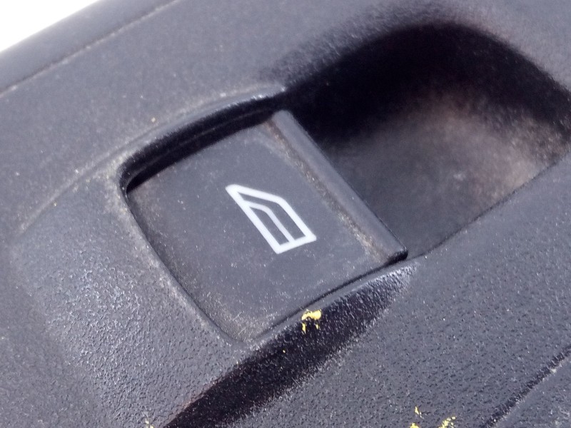 Recambio de mando elevalunas delantero derecho para ford transit courier trend referencia OEM IAM   