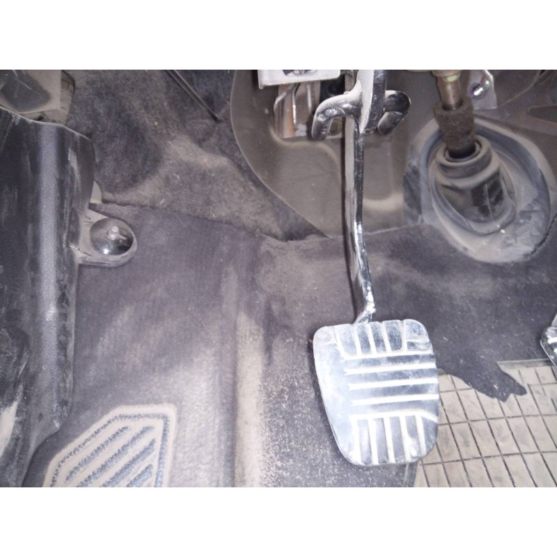 Recambio de pedal embrague para chevrolet captiva 2.0 vcdi lt referencia OEM IAM   