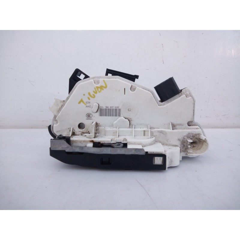Recambio de cerradura puerta delantera izquierda para volkswagen tiguan (5n2) t1 bluemotion referencia OEM IAM   