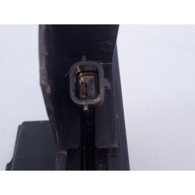 Recambio de cerradura puerta trasera derecha para dacia sandero stepway referencia OEM IAM   