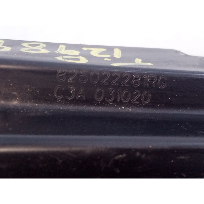 Recambio de cerradura puerta trasera derecha para dacia sandero stepway referencia OEM IAM   