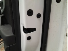 CERRADURA PUERTA DELANTERA DERECHA 