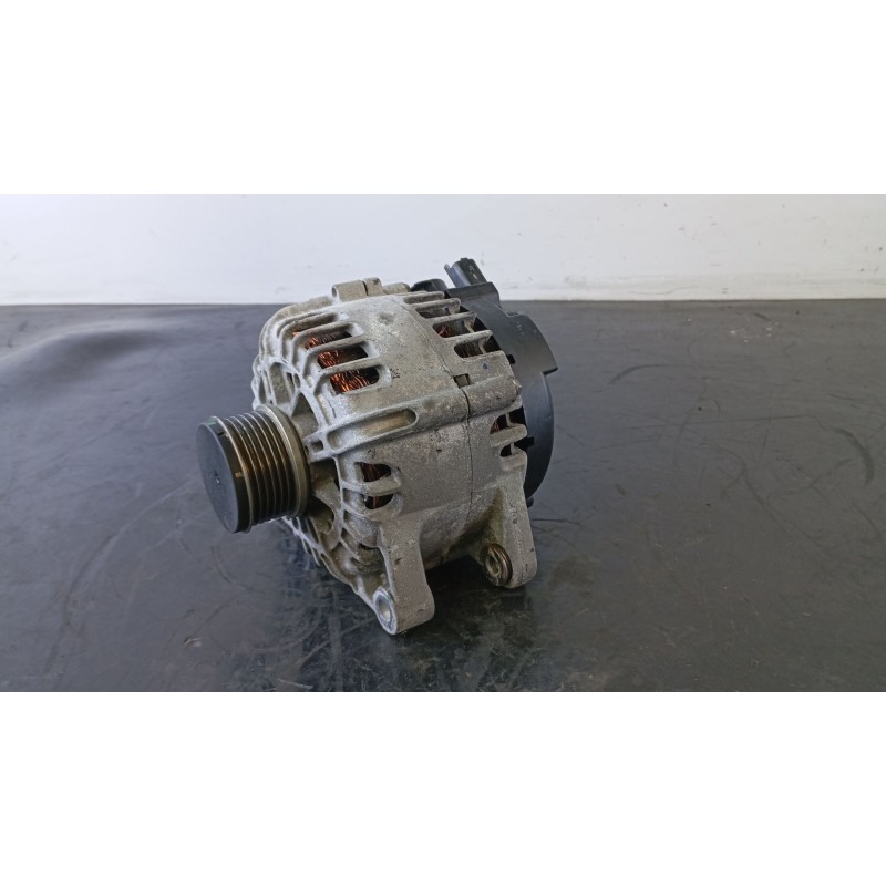 Recambio de alternador para opel corsa f cosmos referencia OEM IAM 9835689480  