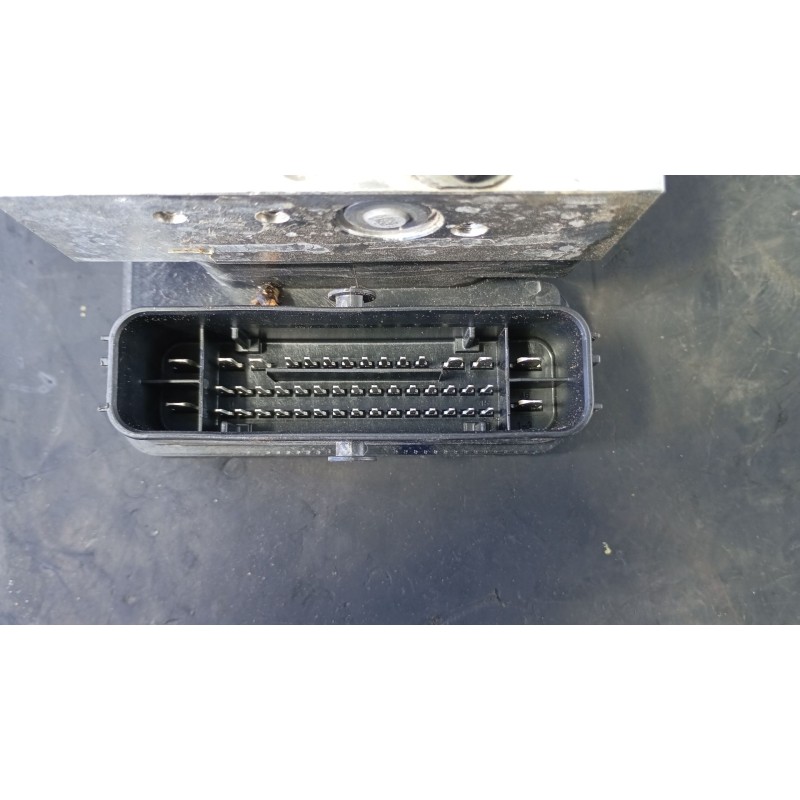 Recambio de abs para kia sportage 1.6 crdi mhev mhev m63a18 referencia OEM IAM 58910R2130  