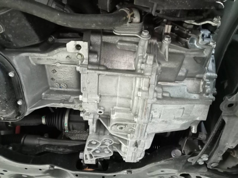 toyota corolla (e21) del año 2022