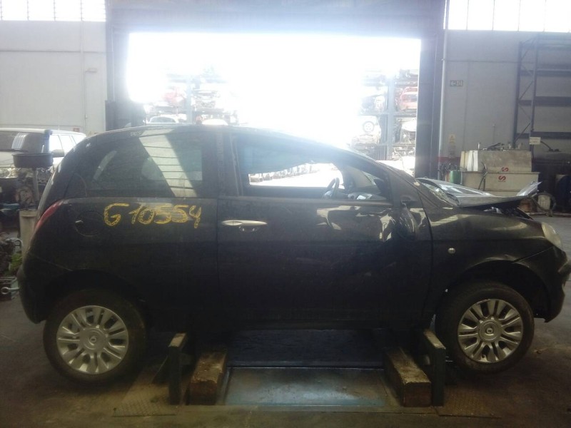 lancia ypsilon (101) del año 2007