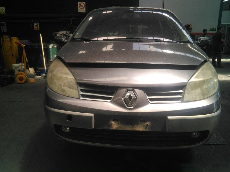 renault scenic ii del año 2005