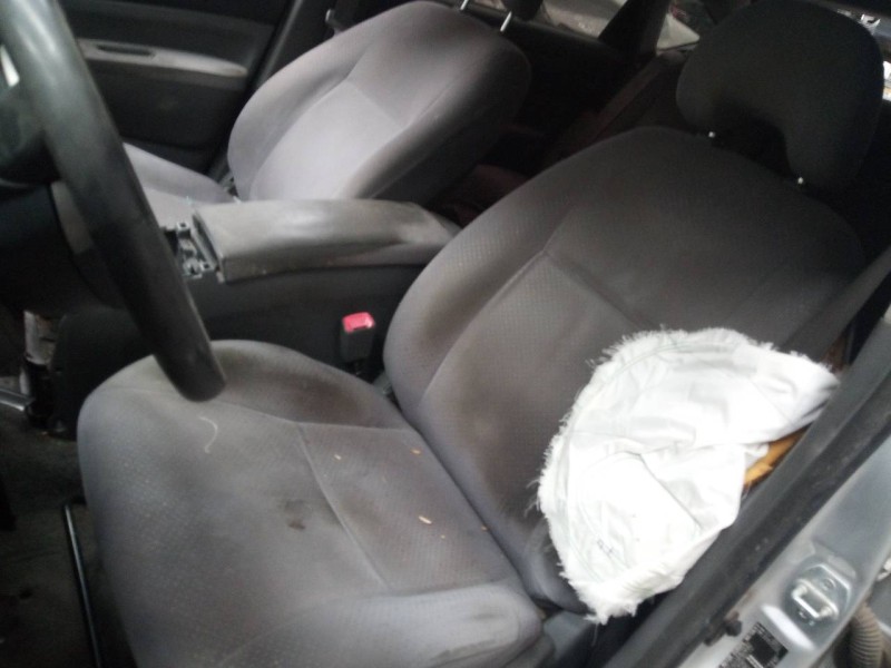 toyota prius (nhw20) del año 2003