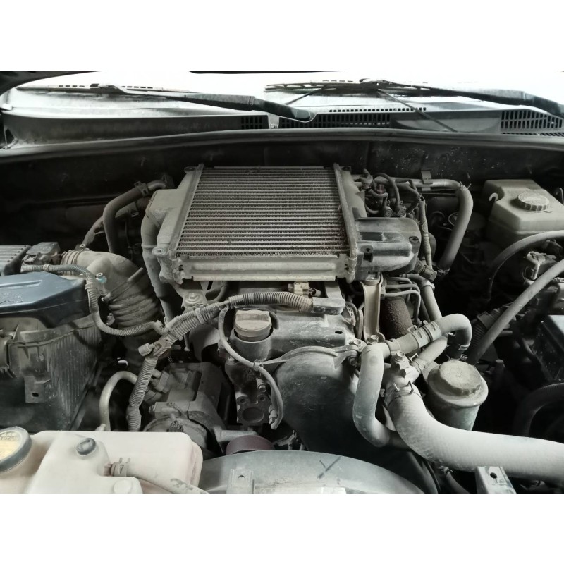 toyota land cruiser (j12) del año 2004