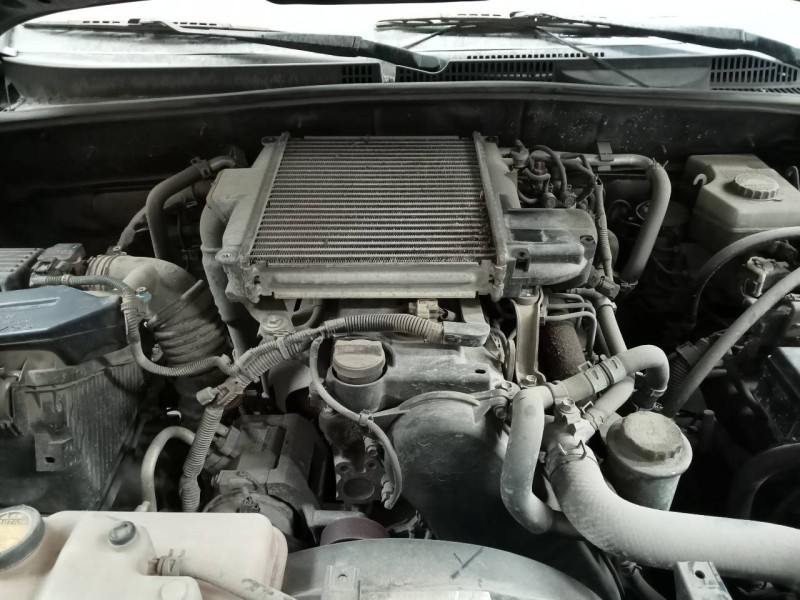 toyota land cruiser (j12) del año 2004