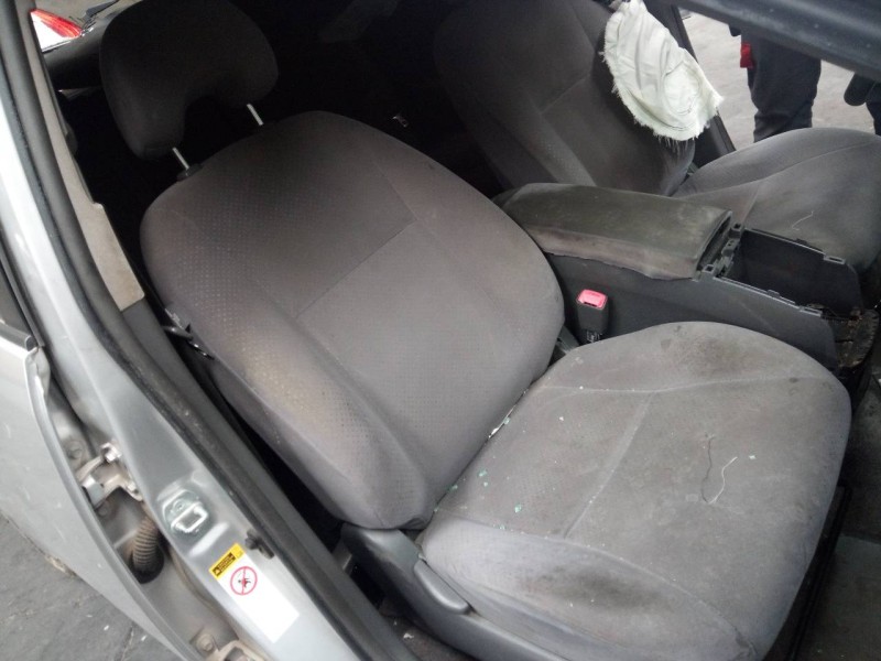 toyota prius (nhw20) del año 2003