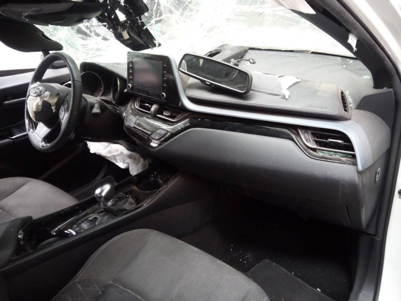 toyota c-hr del año 2020