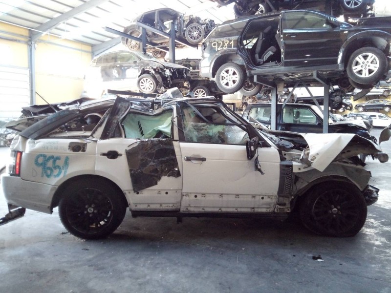 land rover range rover (lm) del año 2012