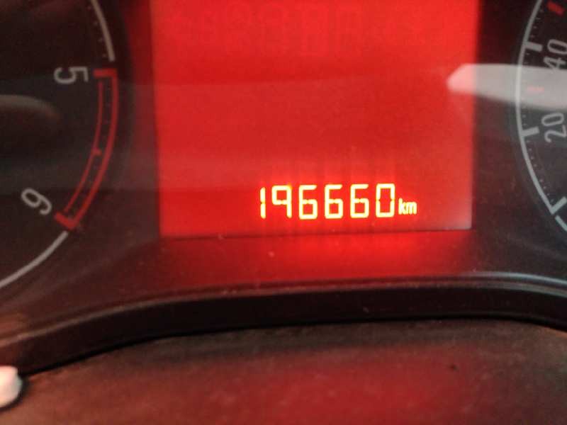 opel corsa e del año 2016