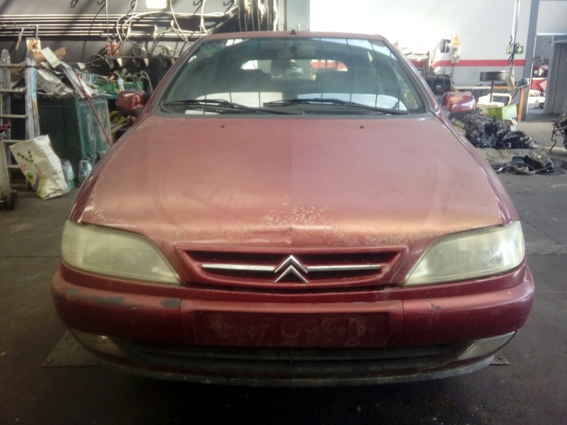citroën xsara berlina del año 1998