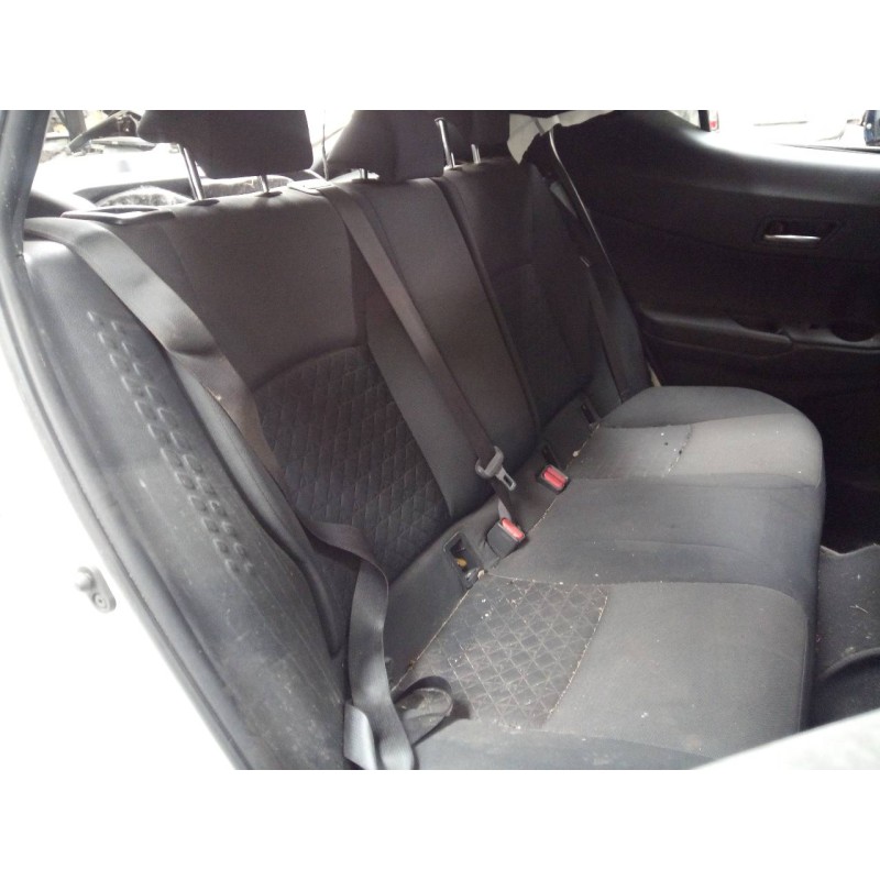 toyota c-hr del año 2020