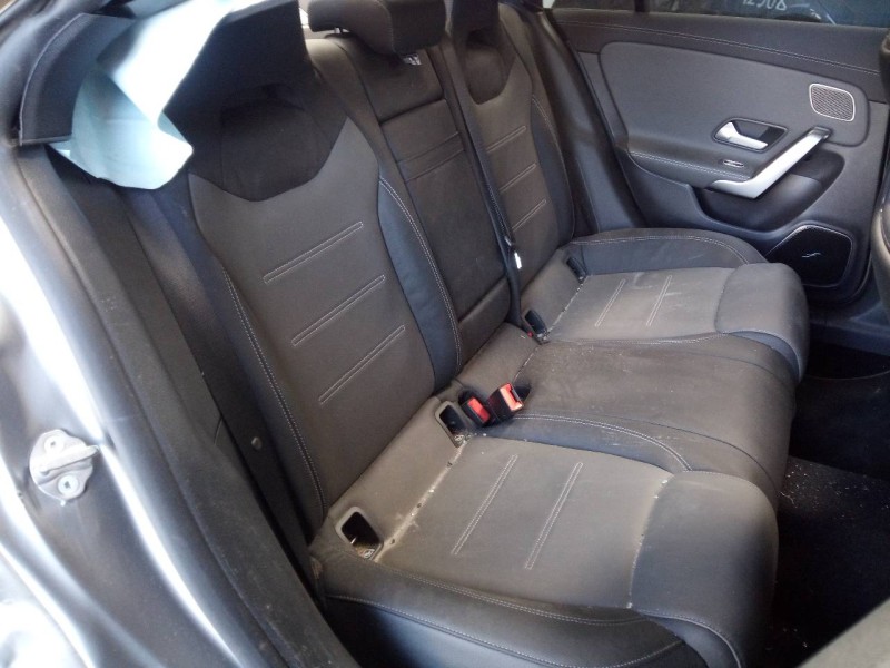 mercedes-benz cla-klasse (bm 118) del año 2021