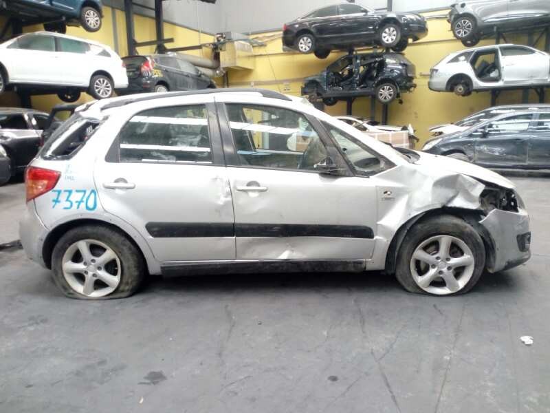 suzuki sx4 rw (ey) del año 2006