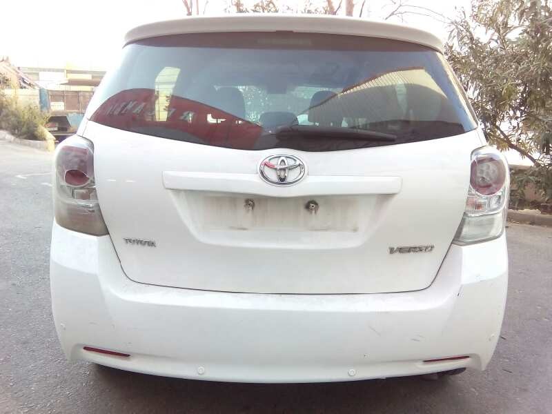 toyota verso del año 2011