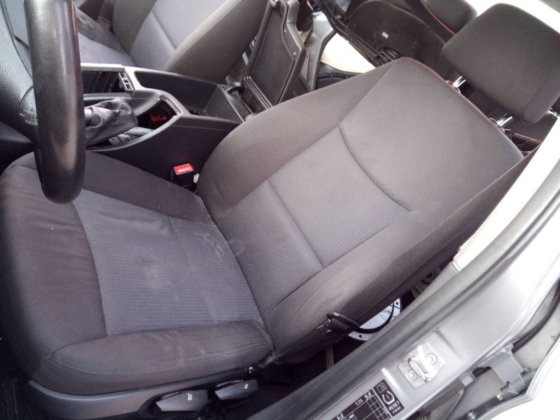 bmw serie 3 berlina (e90) del año 2010