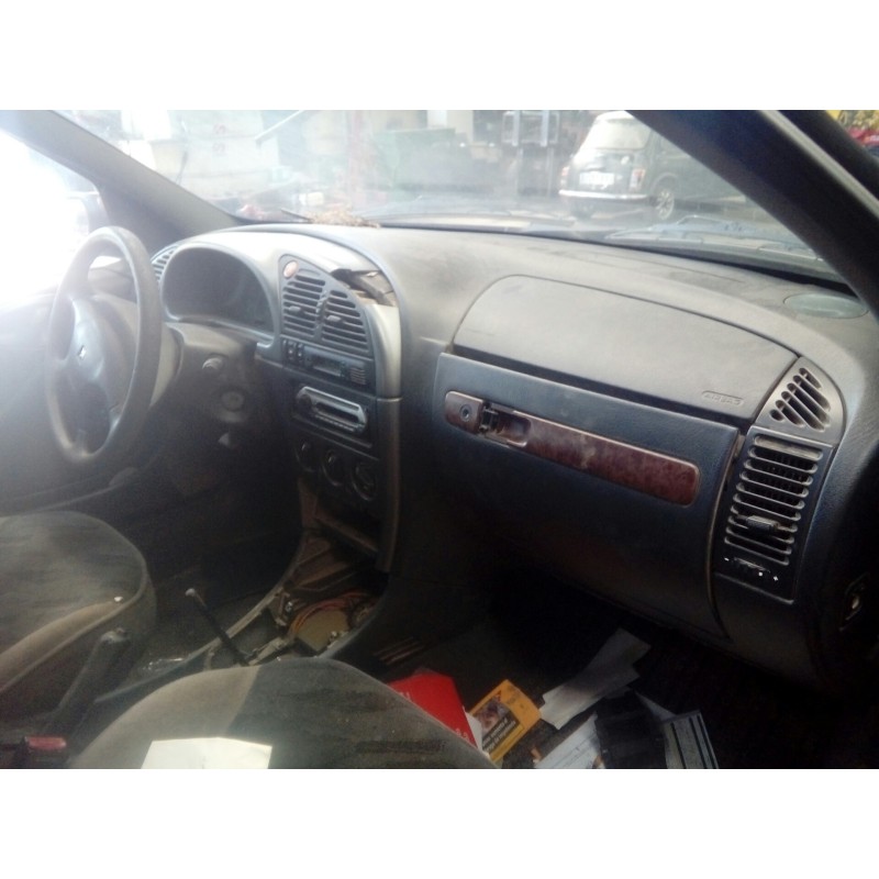 citroën xsara berlina del año 1998