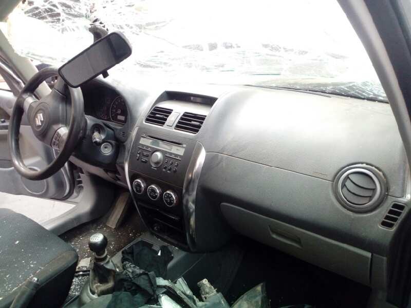 suzuki sx4 rw (ey) del año 2006