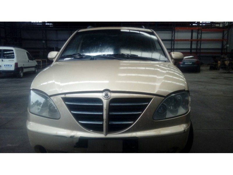 ssangyong rodius del año 2006