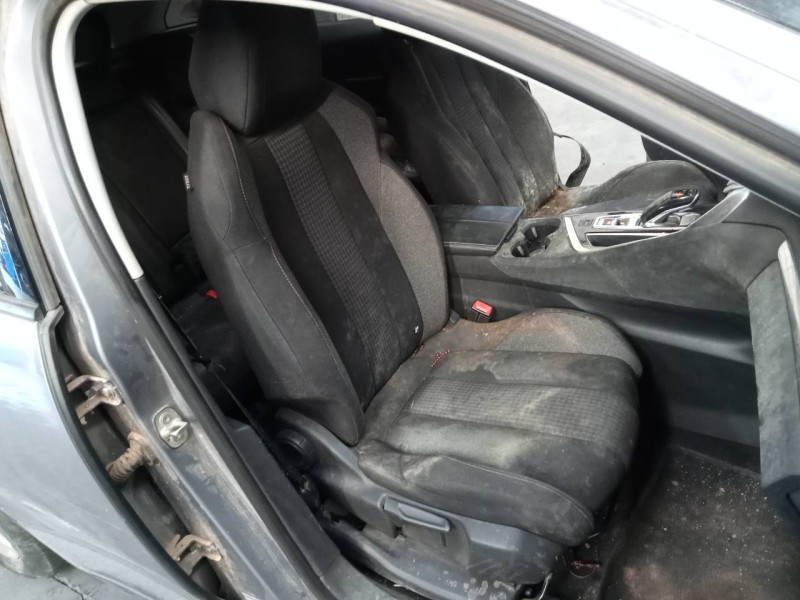 peugeot 3008 del año 2017