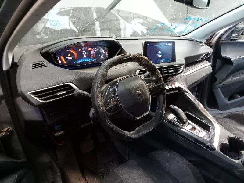 peugeot 3008 del año 2017