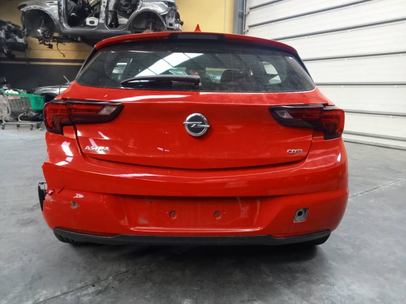 opel astra k lim. 5türig del año 2018