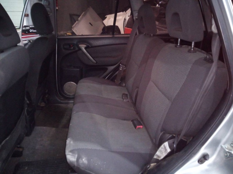 toyota rav 4 (a2) del año 2004