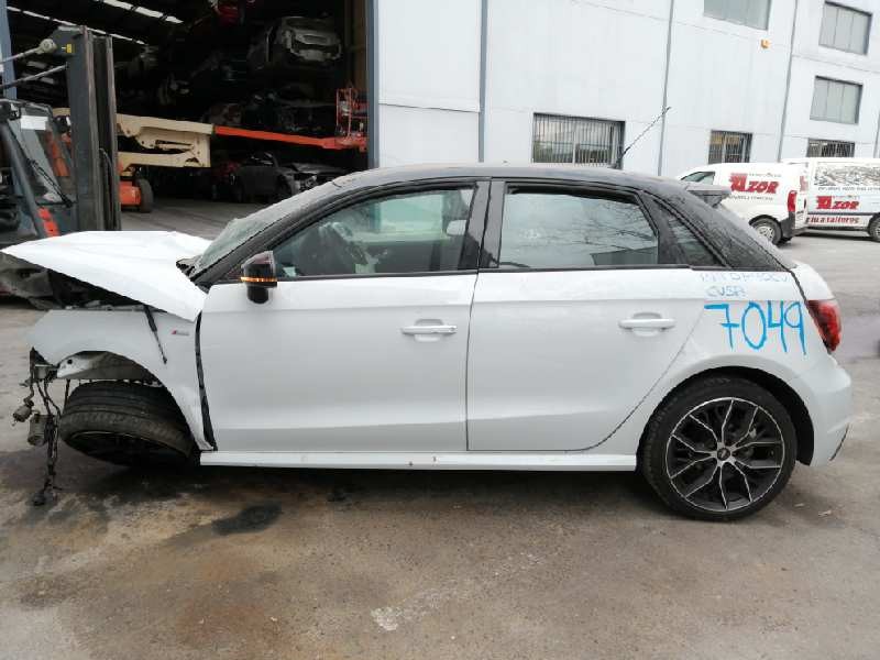 audi a1 sportback (8xf) del año 2015