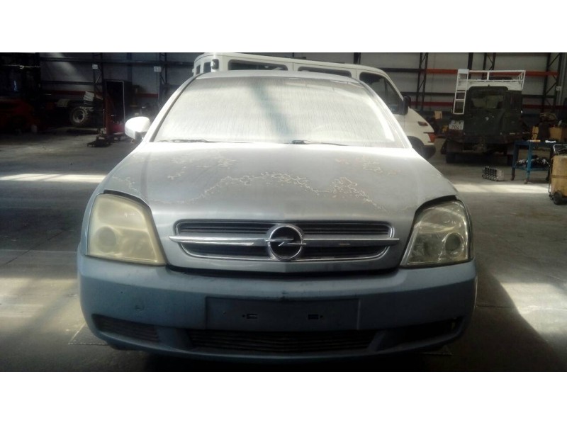 opel vectra c berlina del año 2003