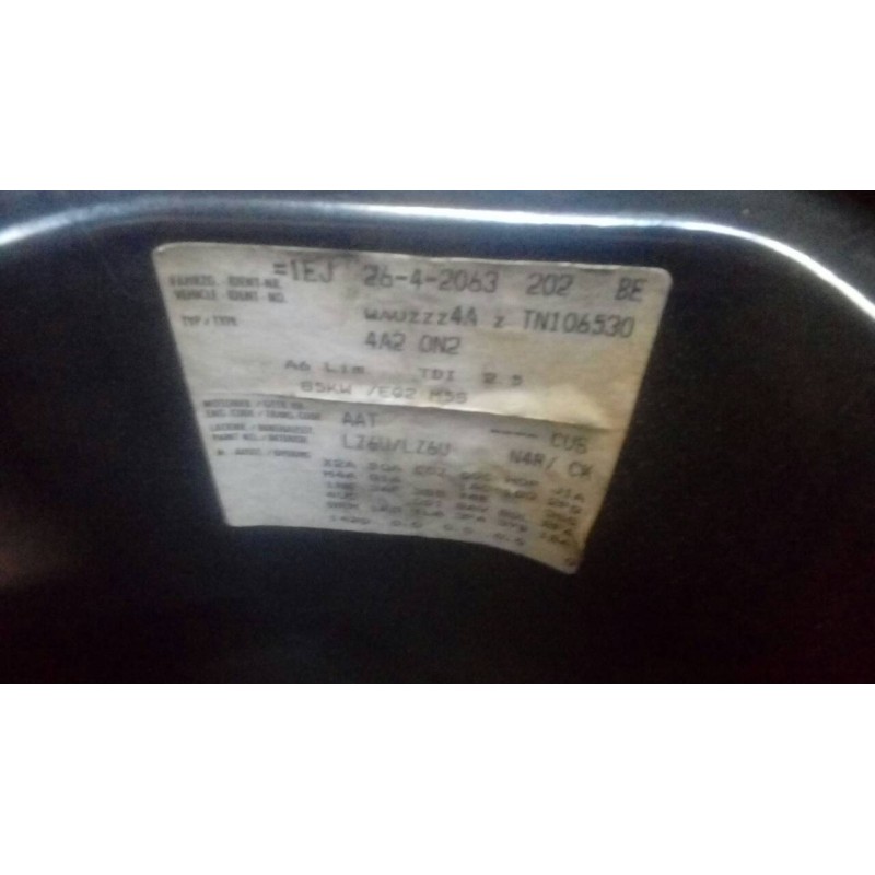 audi a6 berlina (c4) del año 1996