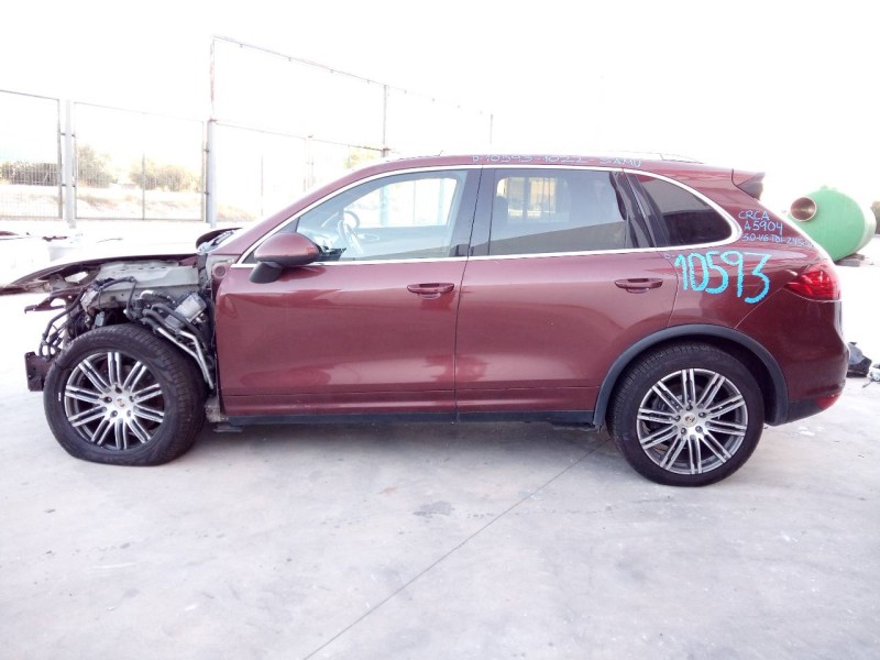 porsche cayenne (typ 92aa) del año 2011