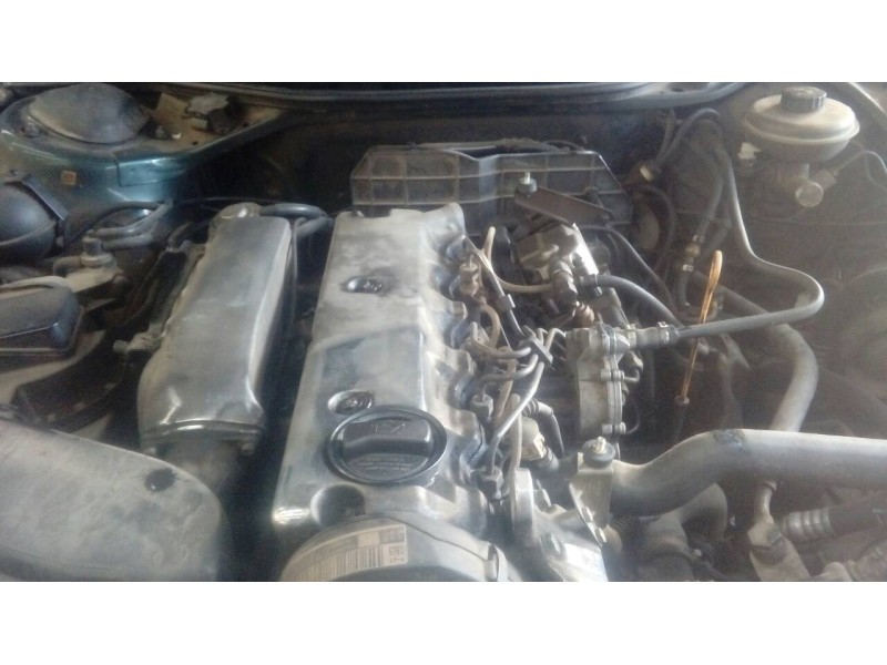 audi a6 berlina (c4) del año 1996